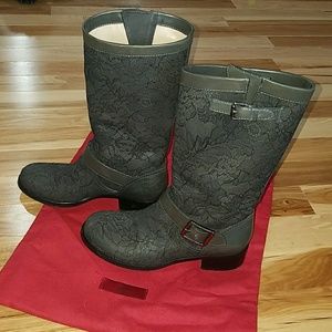 Size 38 1/2 Valentino Garavani lace boots